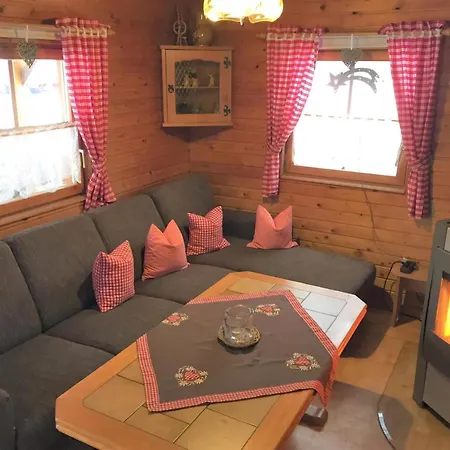 In Mit Grill Und Terrasse Holiday home Rohrnbach