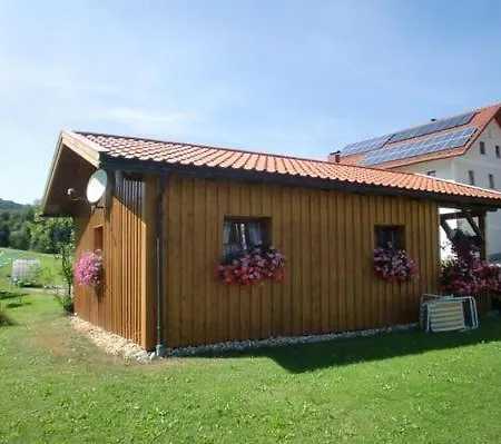 In Mit Grill Und Terrasse Σπίτι διακοπών